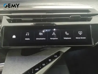 Photo 16 Peugeot 5008  Hybrid 145 ch e-DCS6