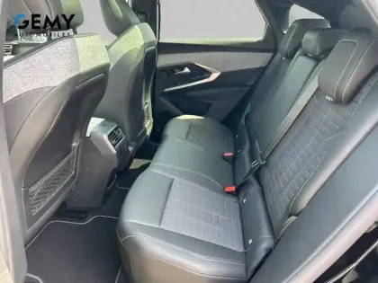 Photo 9 Peugeot 3008  Electrique 210 ch 73 kWh