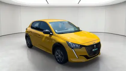 Photo 8 Peugeot 208  Electrique 50 kWh 136ch