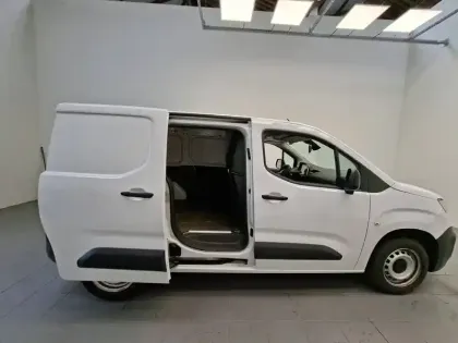 Photo 11 Peugeot Partner  FOURGON M 650 KG BLUEHDI 100 S&S BVM6