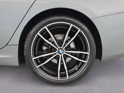 Photo 61 BMW Serie 3 Touring 318d 150 ch BVA8