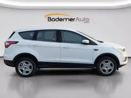 Photo 30 Ford Kuga  1.5 EcoBoost 120 S&S 4x2