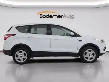 Photo 129 Ford Kuga  1.5 EcoBoost 120 S&S 4x2