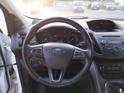 Photo 20 Ford Kuga  1.5 EcoBoost 120 S&S 4x2