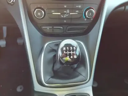 Photo 37 Ford Kuga  1.5 EcoBoost 120 S&S 4x2