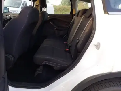 Photo 24 Ford Kuga  1.5 EcoBoost 120 S&S 4x2