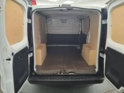 Photo 12 Renault Trafic  FG BLUE DCI 130 L1H1 3T GSR2