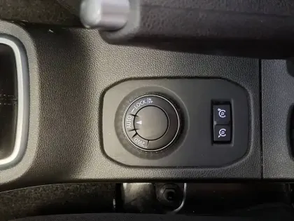 Photo 42 Dacia Duster  Blue dCi 115 4x4