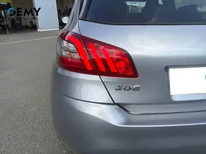 Photo 20 Peugeot 308  BlueHDi 130ch S&S EAT8