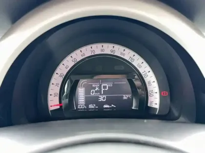 Photo 7 Renault Twingo  III E-Tech