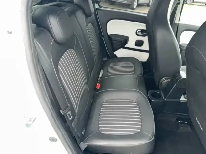 Photo 12 Renault Twingo  III E-Tech