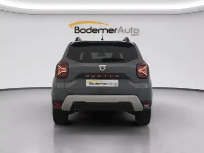 Photo 18 Dacia Duster  TCe 150 FAP 4x2 EDC