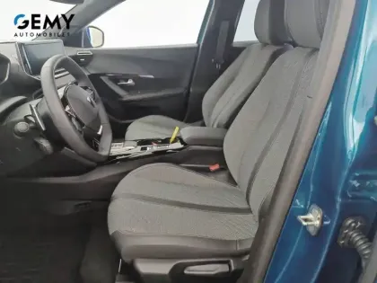 Photo 8 Peugeot 2008  Hybrid 145 e-DCS6