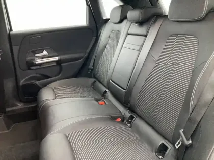Photo 14 Mercedes Classe B  180 7G-DCT