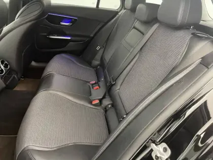 Photo 37 Mercedes Classe C  Break 200 d 9G-Tronic