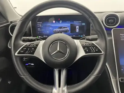 Photo 44 Mercedes Classe C  Break 200 d 9G-Tronic