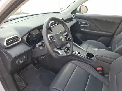 Photo 10 Mg ZS  1.5 L Hybrid+ 197 ch