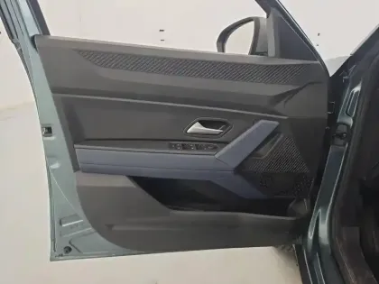 Photo 170 Dacia Duster  Hybrid 140