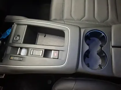 Photo 23 Citroën C5 aircross  Hybride Rechargeable 225 e-EAT8