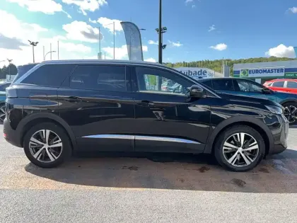 Photo 15 Peugeot 5008  Hybrid 136 e-DCS6