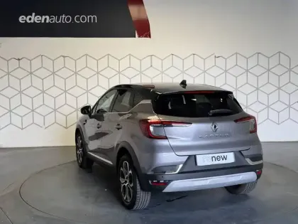 Photo 12 Renault Captur  mild hybrid 140