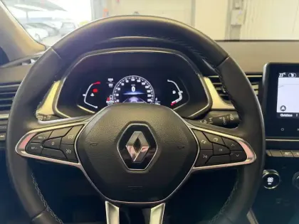 Photo 29 Renault Captur  mild hybrid 140