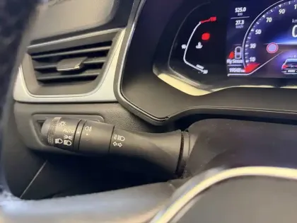Photo 33 Renault Captur  mild hybrid 140