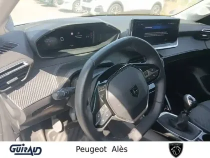 Photo 8 Peugeot 208  PureTech 100 S&S BVM6