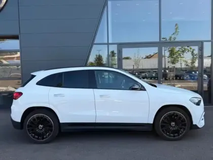 Photo 25 Mercedes GLA 200 d AMG Line