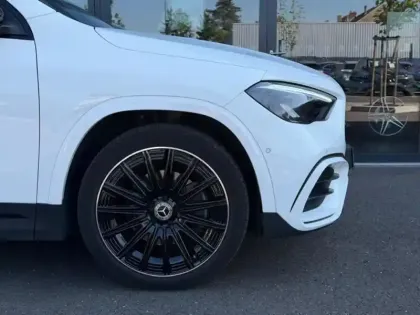Photo 28 Mercedes GLA 200 d AMG Line