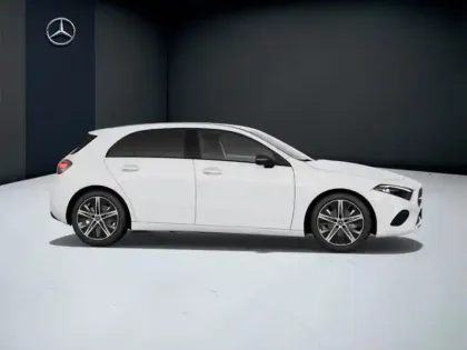 Photo 15 Mercedes Classe A 180 Progressive Line