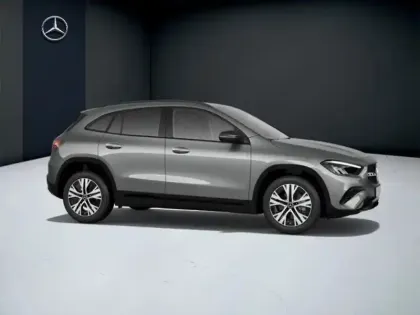 Photo 14 Mercedes GLA 200 d Progressive Line