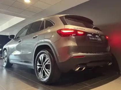 Photo 45 Mercedes GLA 200 d Progressive Line