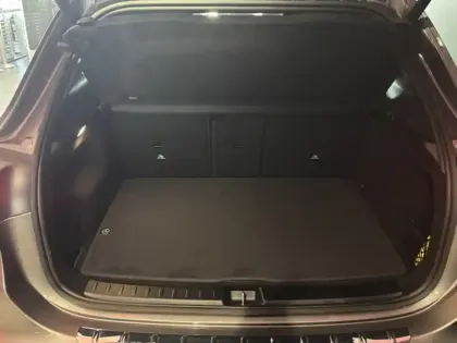 Photo 41 Mercedes GLA 200 d Progressive Line