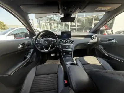 Photo 10 Mercedes Classe A A 200 Fascination