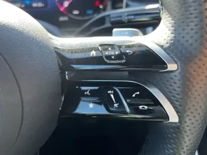 Photo 15 Mercedes GLC  220 d 4MATIC AMG Line