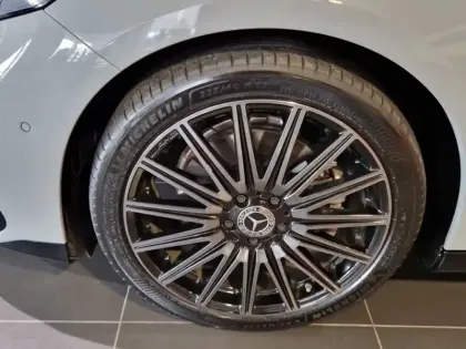 Photo 25 Mercedes CLA  250+ avec technologie EQ L