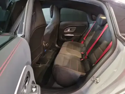 Photo 39 Mercedes CLA  250+ avec technologie EQ L