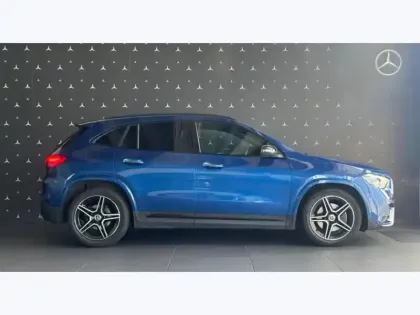 Photo 27 Mercedes GLA 200 d AMG Line