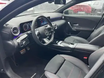 Photo 30 Mercedes Classe A  250 e Hybrid EQ AMG L