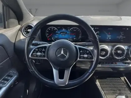 Photo 11 Mercedes GLA 250 e Progressive Line