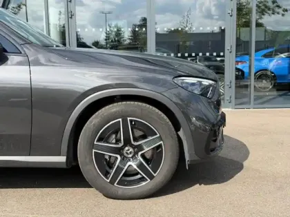 Photo 28 Mercedes GLC  220 d 4MATIC AMG Line