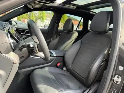 Photo 34 Mercedes GLC  220 d 4MATIC AMG Line