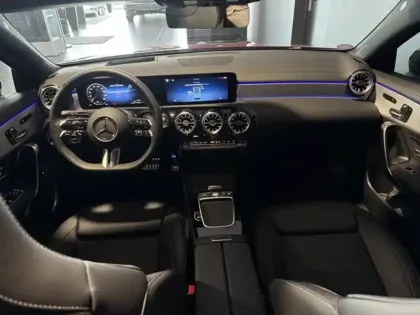 Photo 35 Mercedes Classe A 250 e Hybrid EQ AMG Line