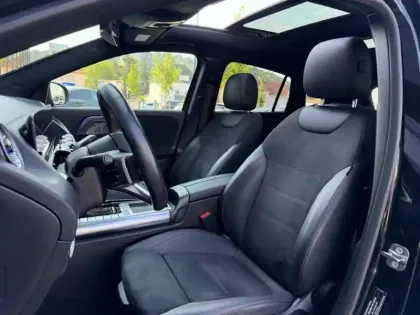 Photo 34 Mercedes GLA 200 d AMG Line