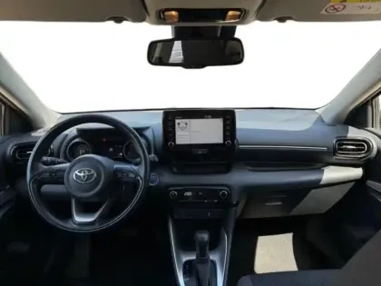 Photo 9 Toyota Yaris  116h Design 5p MY22