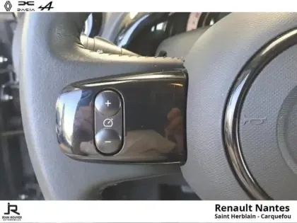 Photo 12 Renault Twingo  1.0 SCe 65ch Equilibre