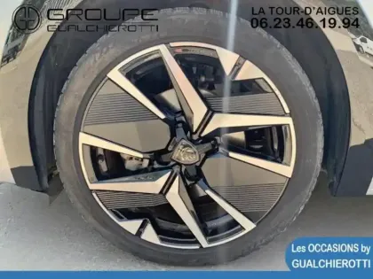 Photo 10 Peugeot 208  1.2 Hybrid 110ch GT e-DCS6
