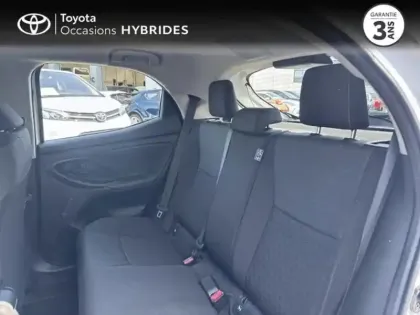 Photo 11 Toyota Yaris  116h Dynamic Business 5p + Programme Beyond Zero Academy MY22