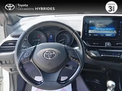 Photo 8 Toyota C-HR  122h Design 2WD E-CVT RC18
